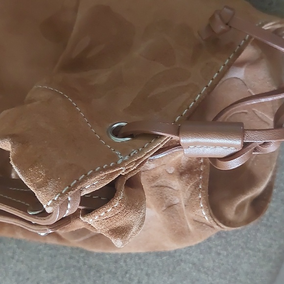 NINE WEST STUDIO, Vintage Suede lether bag, cinnamon color. Great condition - Picture 6 of 12